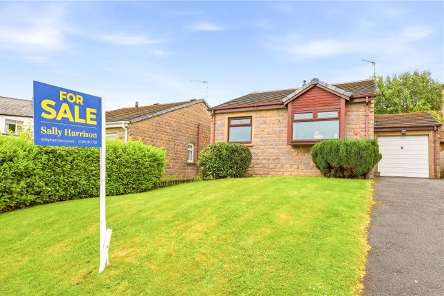 2 bed property, in York Fields, £239,950