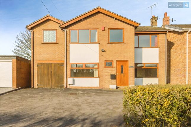 5 bed property, in Den Lane, £450,000