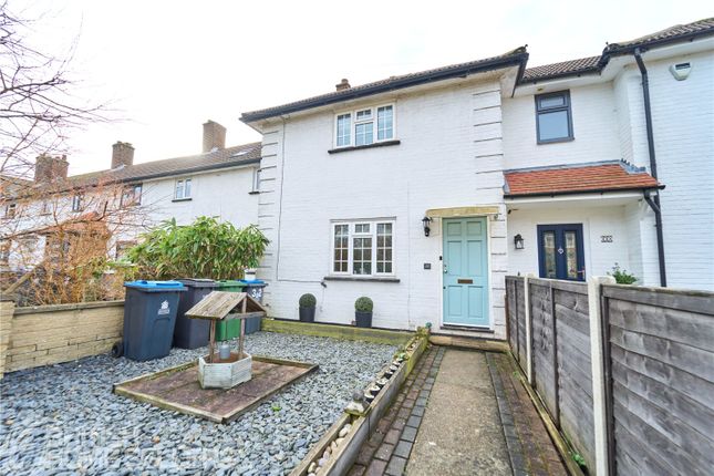 3 bed property, in Lower Marsh Lane, £575,000