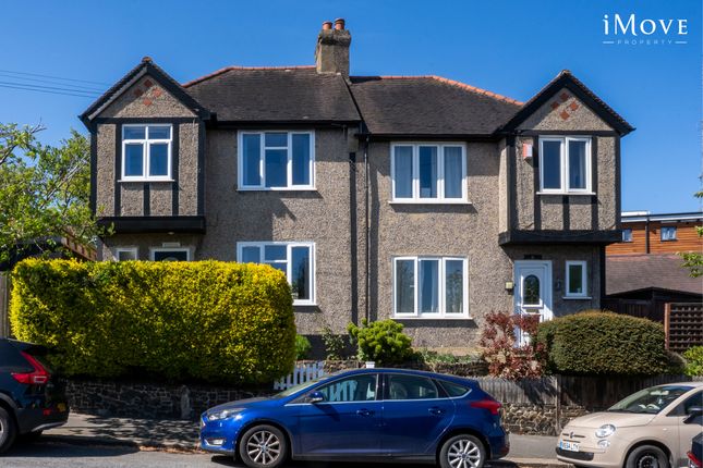 3 bed property, in Wharncliffe Gardens, £550,000