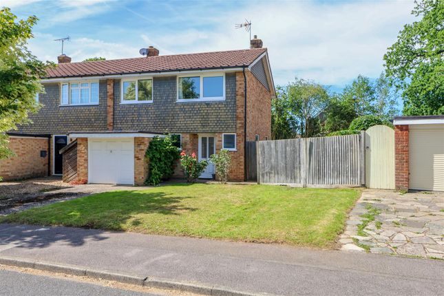 3 bed property, in Wellwood Close, £475,000