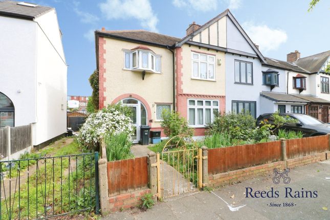 3 bed property, in Milton Crescent, £625,000