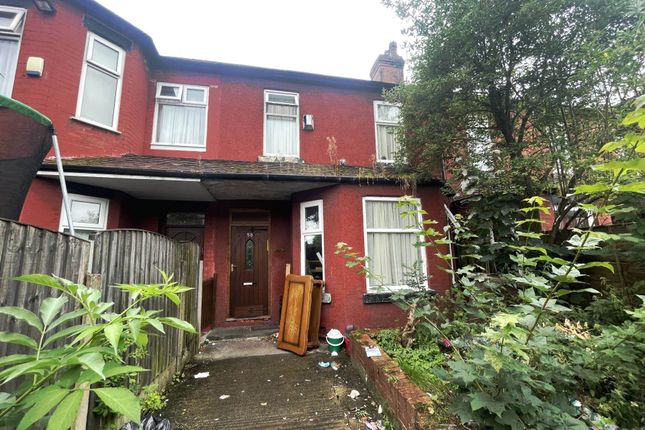 3 bed property, in Wellington Street East, £350,000