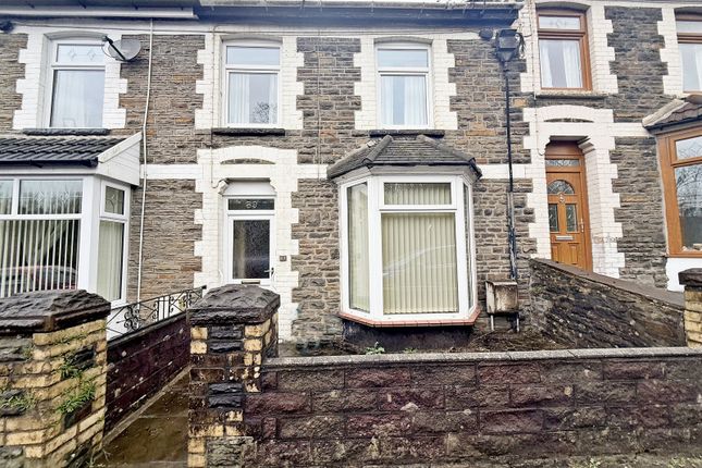 3 bed property, in Berw Road, £150,000