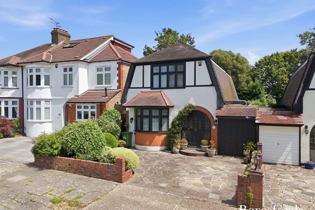 3 bed property, in Hall Park Road, £775,000