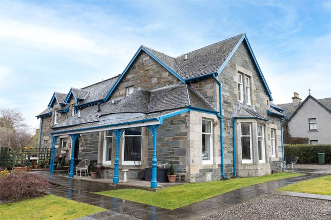 2 bed property, in 4 Craigthuill, £200,000