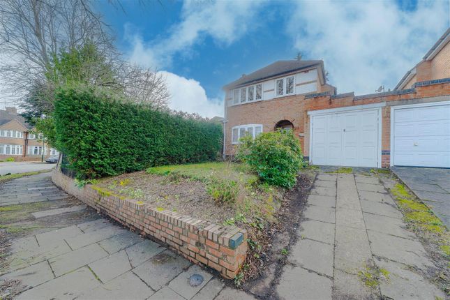 3 bed property, in Glen Rise, £400,000