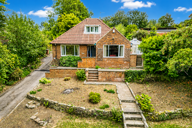 3 bed property, in Knottingley Road, £450,000