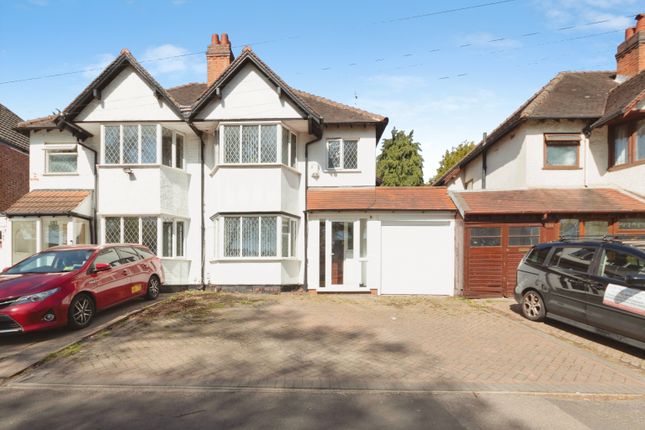 3 bed property, in Stoney Lane, £340,000
