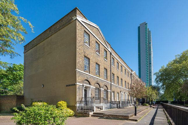 2 bed property, in The Terrace, £435,000