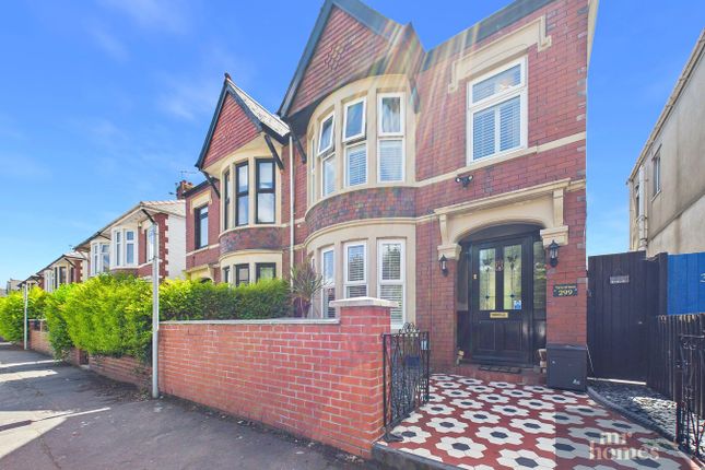 3 bed property, in Lansdowne Road, £385,000