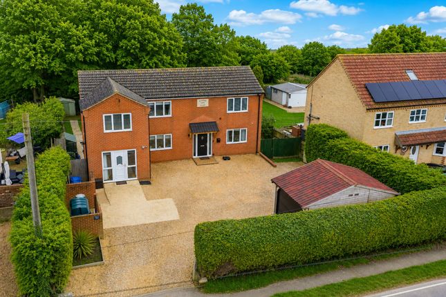 5 bed property, in The Bank, £475,000