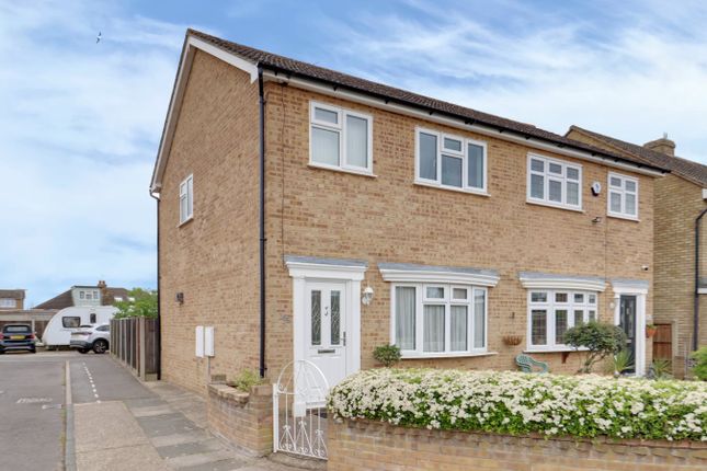 Land, in Cardinal Way, £425,000