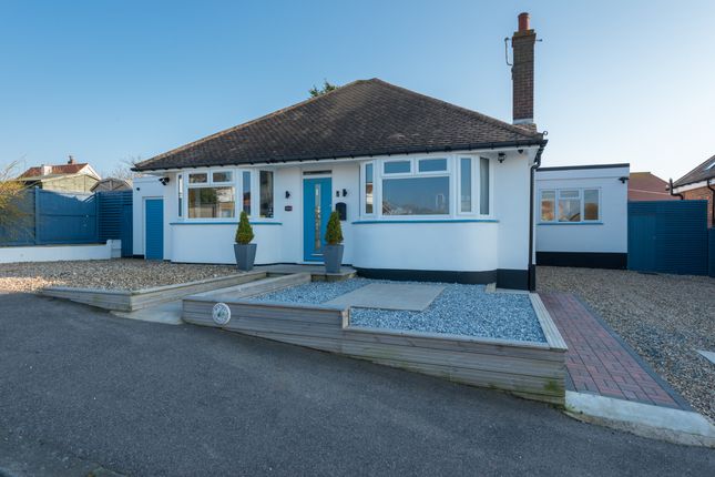 3 bed property, in Chamberlain Drive, £660,000