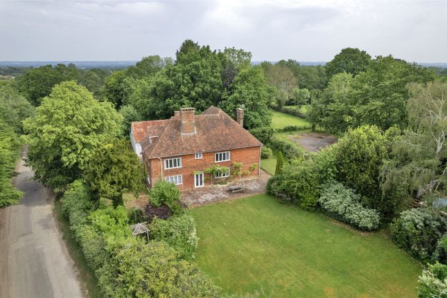 5 bed property, in Fosten Lane, £1,250,000