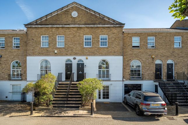 3 bed property, in Sovereign Crescent, £1,250,000