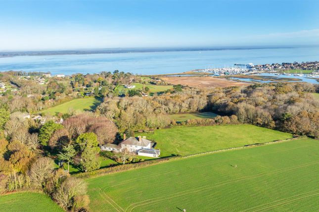 5 bed property, in Yarmouth, £2,500,000