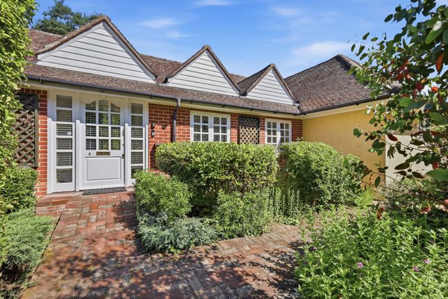 5 bed property, in Nayland, £850,000