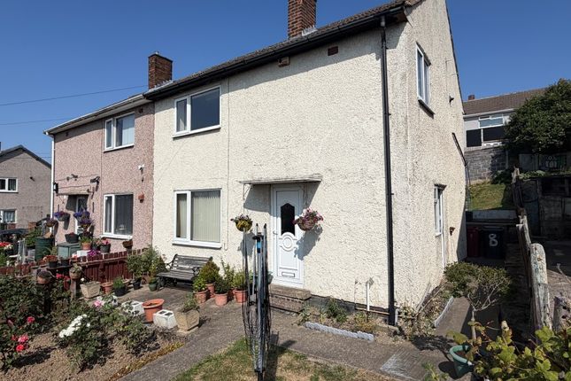 Studio, in 8 Springfield Crescent, £35,000