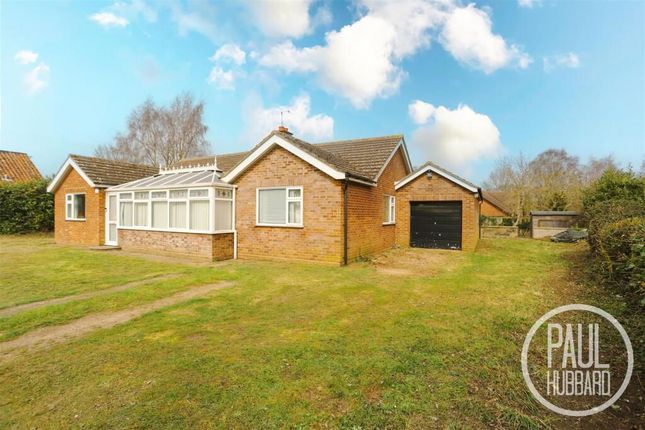 4 bed property, in Beccles Road, £320,000