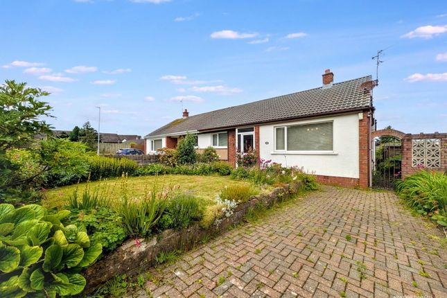 3 bed property, in Brigbourne Drive, £200,000