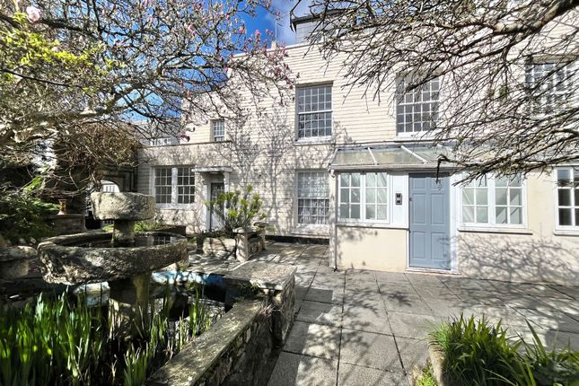 1 bed property, in Culver Road, £160,000