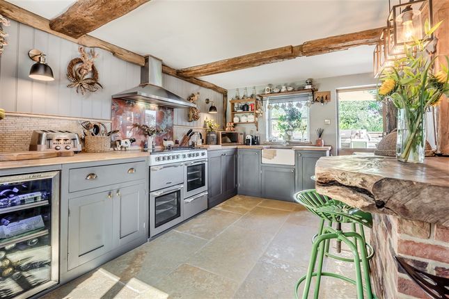 4 bed property, in Moat Lane, £1,250,000