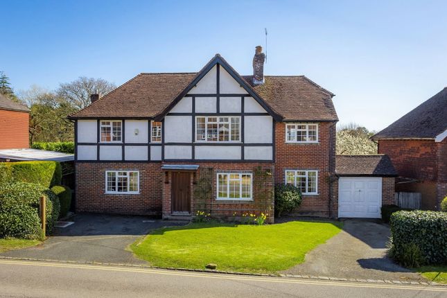 5 bed property, in Saxonwood Road, £775,000