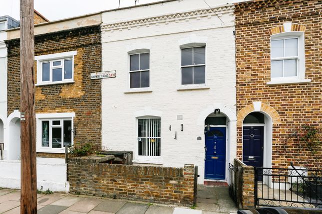 2 bed property, in Knowsley Road, £570,000