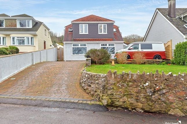 4 bed property, in Upton Manor Road, £599,950