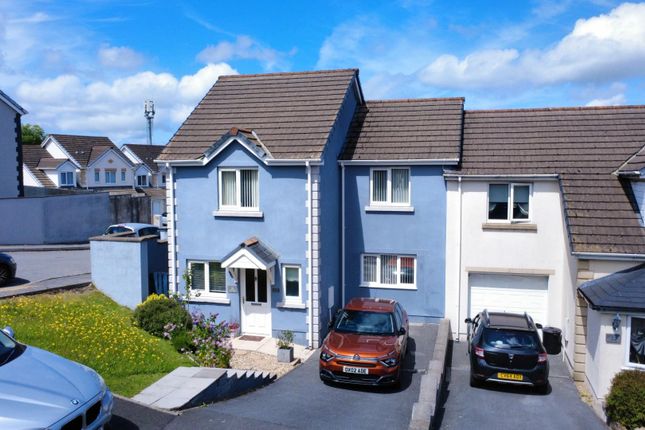 3 bed property, in Craig Y Llety, £215,000