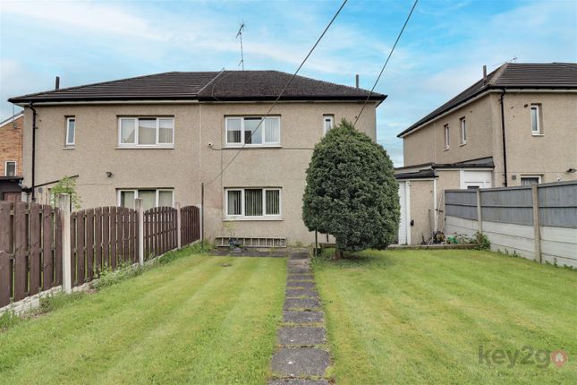 3 bed property, in Sharrard Close, £160,000