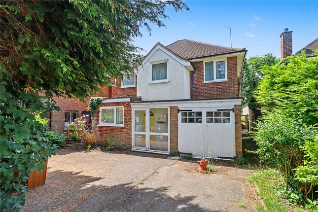 4 bed property, in Woking, £700,000