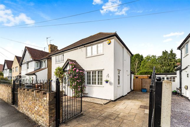 3 bed property, in Haydon Road, £900,000