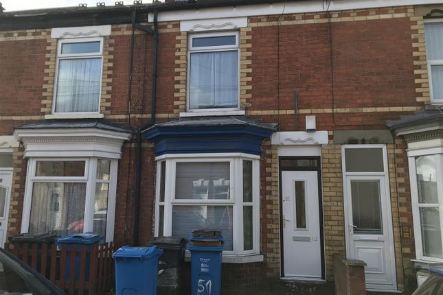 2 bed property, in Sharp Street, £97,000
