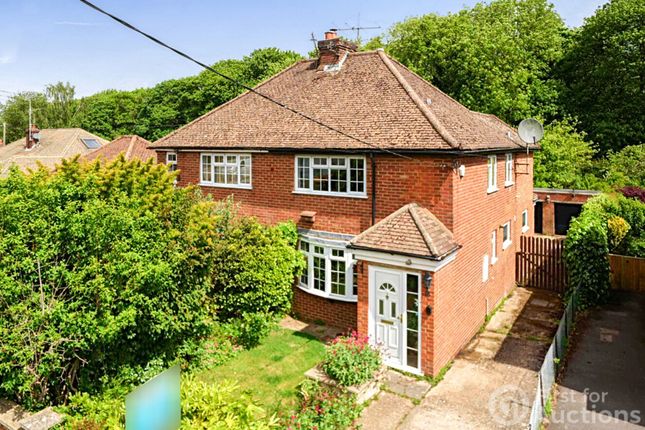 3 bed property, in Park Lane, £365,000