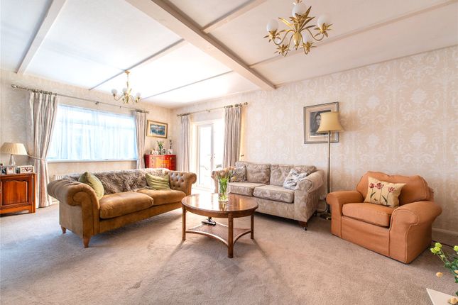 2 bed property, in Milton Hall Road, £490,000