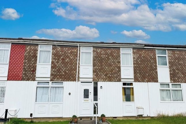 3 bed property, in Newton Road, £200,000