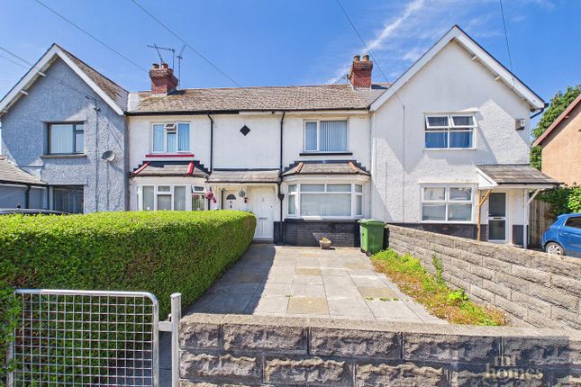 2 bed property, in Pendine Road, £150,000