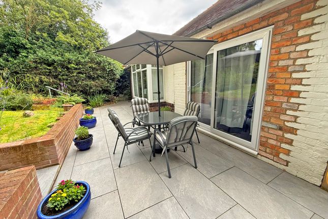 3 bed property, in Throxenby Lane, £289,950