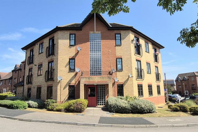 2 bed property, in Exbury Lane, £170,000