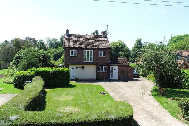 3 bed property, in Sharps Lane, £600,000