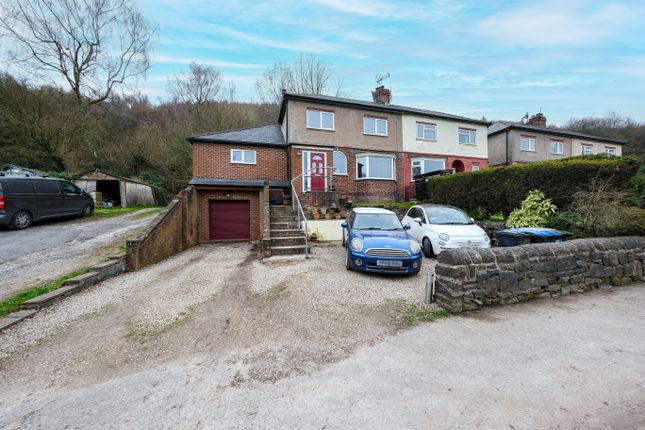 4 bed property, in High Peak Junction, £325,000