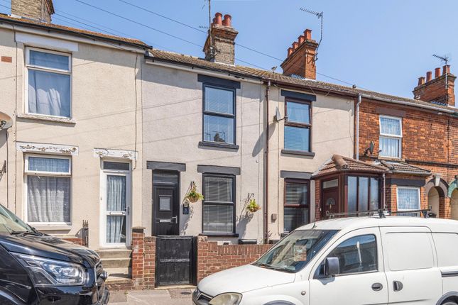 3 bed property, in Norfolk Street, £150,000