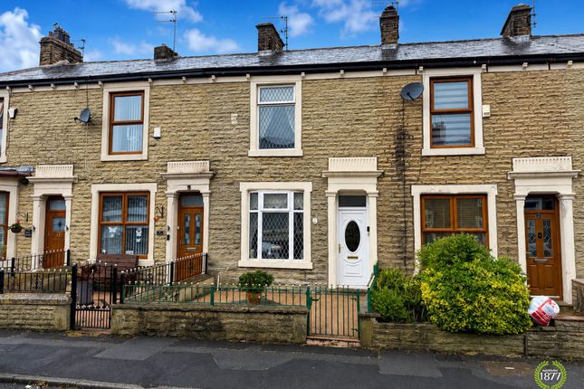 2 bed property, in Hornby Street, £140,000