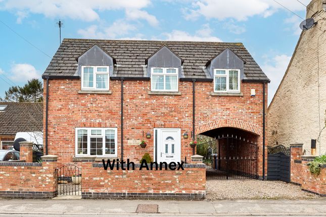 5 bed property, in High Street, £550,000