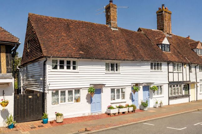 5 bed property, in High Street, £725,000