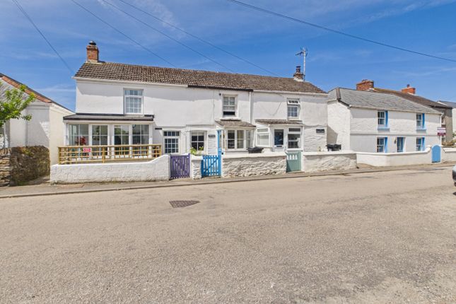 1 bed property, in Gerrans, £265,000