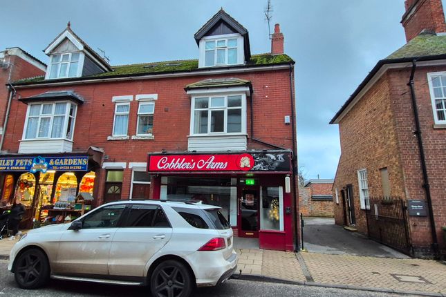 5 bed property, in The Courtyard, £250,000