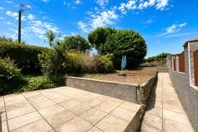 2 bed property, in Portfield, £130,000